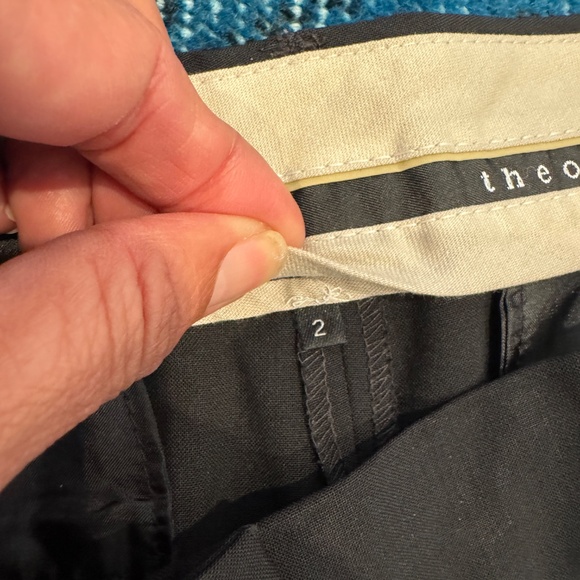 Theory Black Wool Straight Leg Trousers Pants Classic Workwear Size 2 - Picture 5 of 6